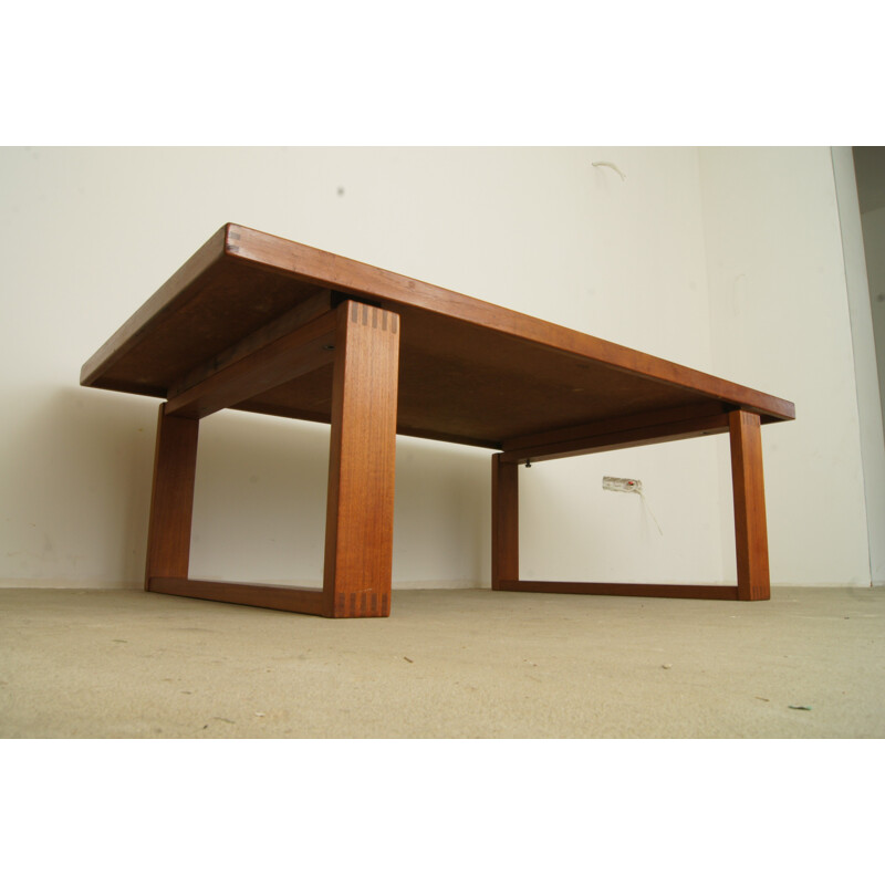 Table basse danoise en teck avec céramique par Ox Art - 1973