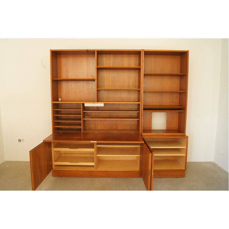 Set of 2 danish Wall Units in Teak by Hundevad & Co, Ulfborg - 1960s