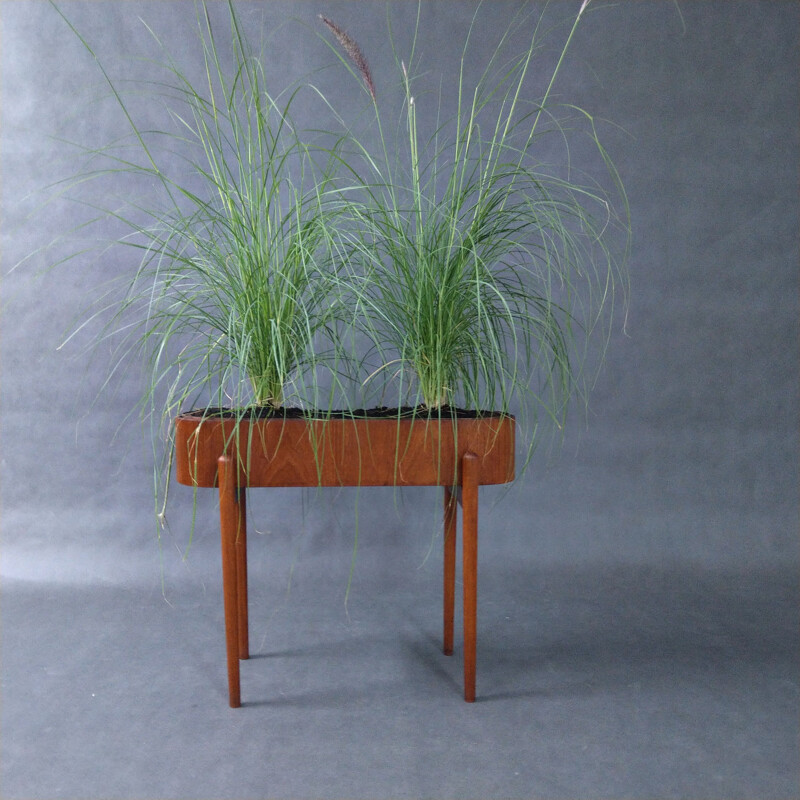 Vintage Danish planter in teak - 1950s