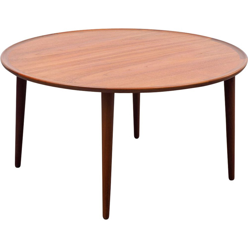 Round vintage scandinavian coffee table in teak - 1960s
