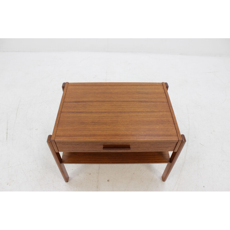 Vintage Danish side table in teak - 1960s