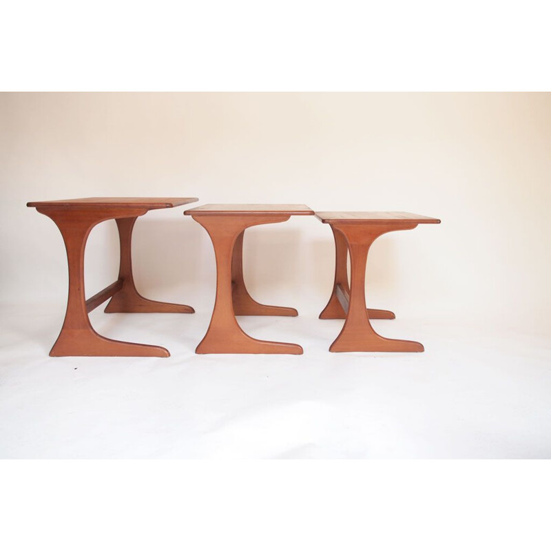 Set of 3 vintage nesting Scandinavian tables in teak - 1950s