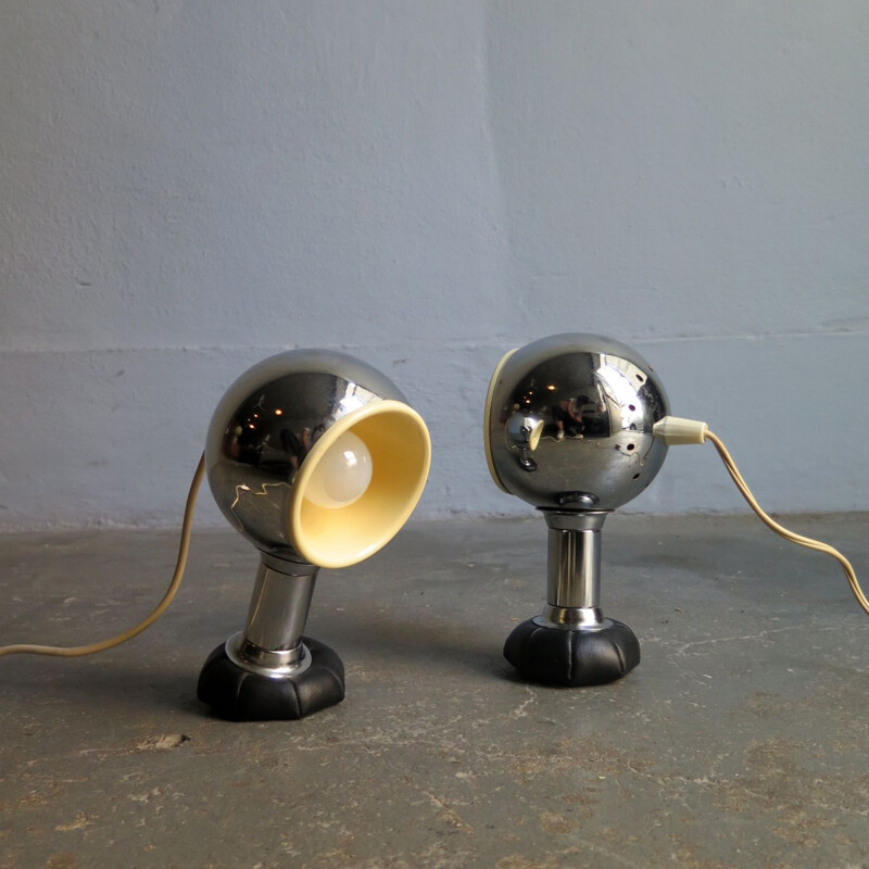 Vintage set of 2 table lamps with bean chrome base 