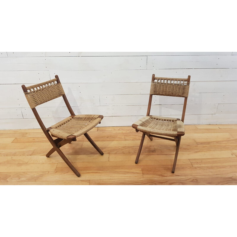 Vintage set of 2 folding chairs strung in teak