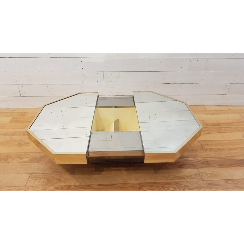 Vintage octagonal coffe table with mirror and golden metal bar 