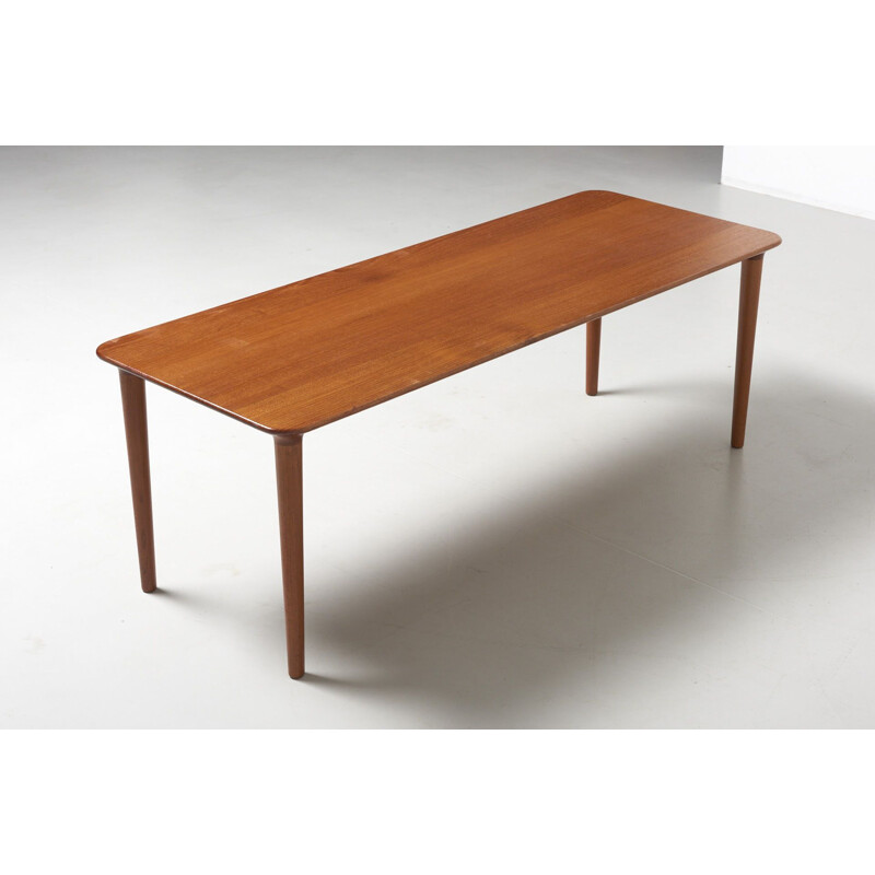 Vintage coffee table in teak by Gustav Bahus for Rastad & Relling