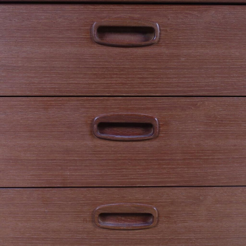 Vintage chest of drawers in teak with 5 drawers