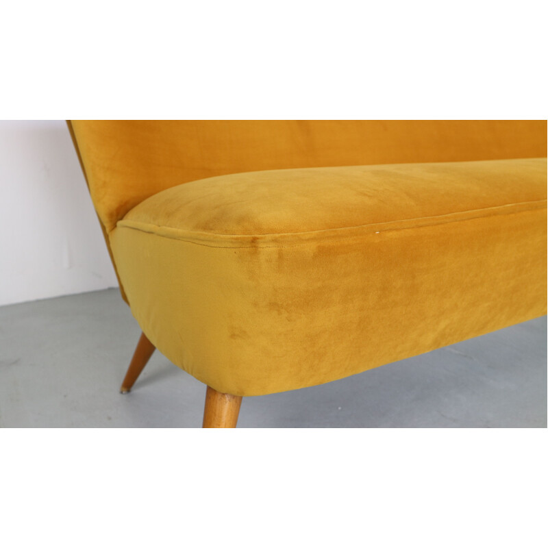 Vintage Cocktail 3-seater sofa in velvet 