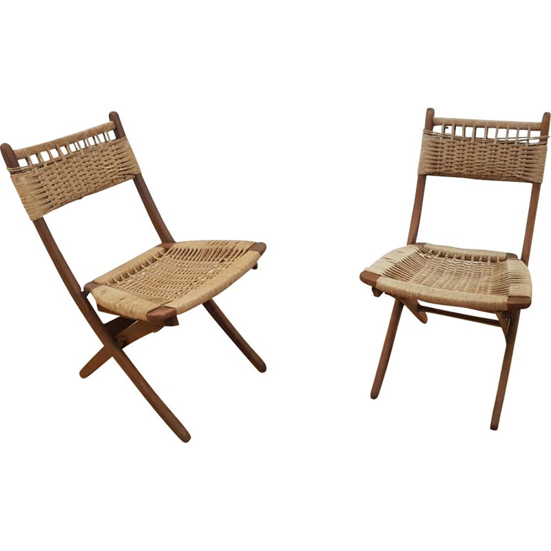 Suite de 2 chaises pliantes vintage cordées en teck