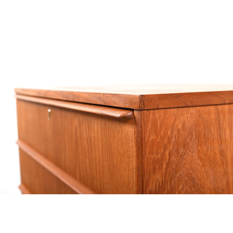 Vintage Scandinavian chest of drawers in teak