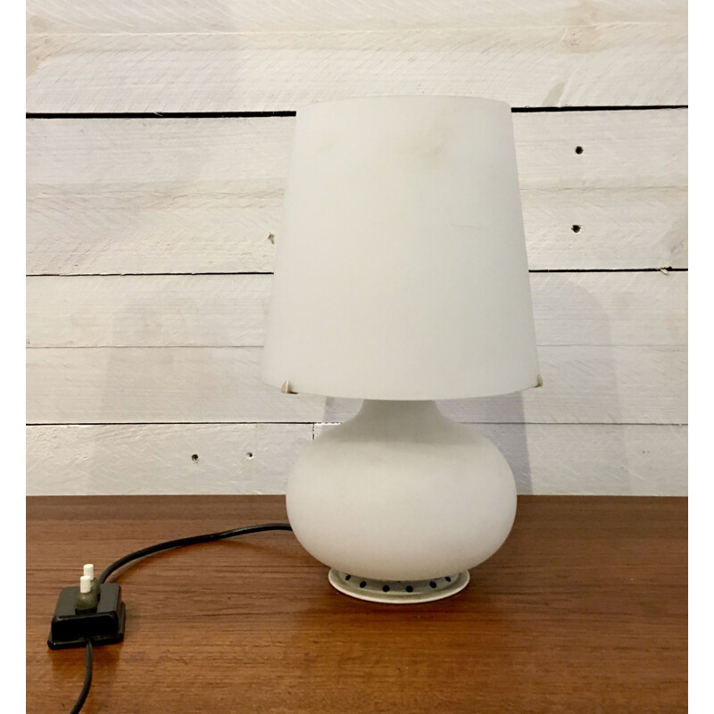 Lampe de table vintage en opaline par Max Ingrand 