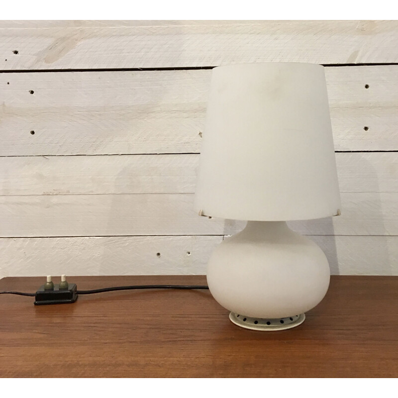 Lampe de table vintage en opaline par Max Ingrand 