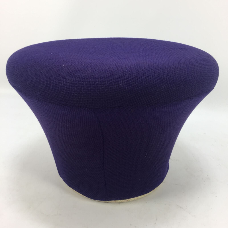 Vintage purple "mushroom" pouf by Pierre Paulin for Artifort