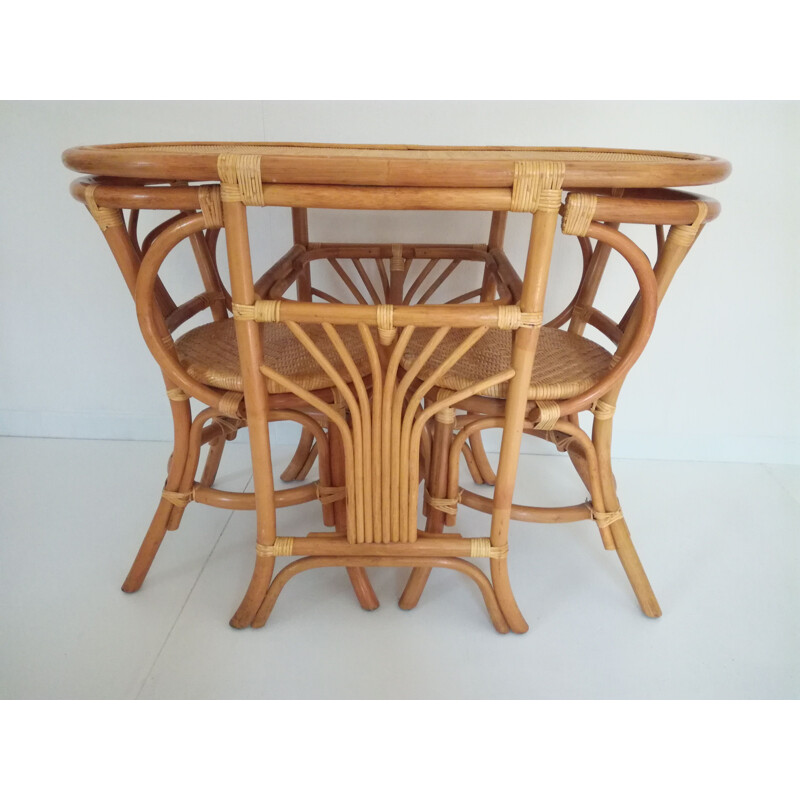 Set of 2 vintage chairs and table in rattan