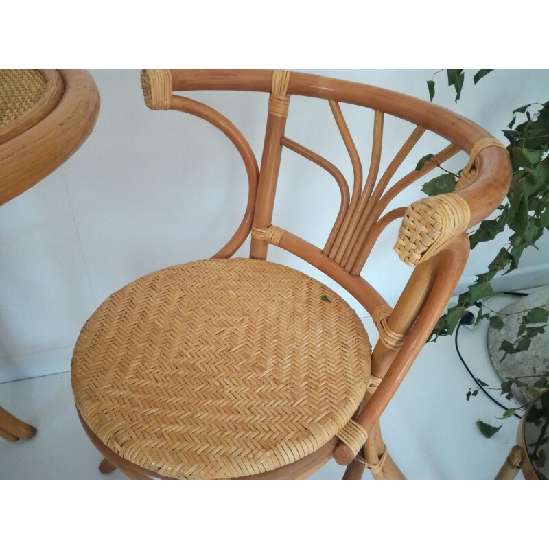 Set of 2 vintage chairs and table in rattan