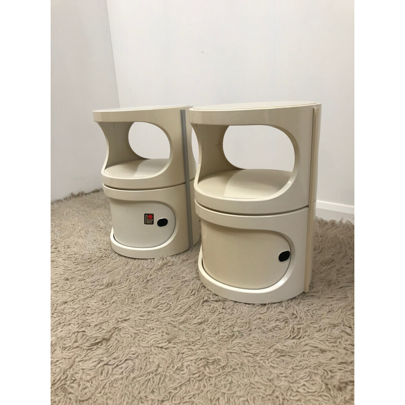 Set of 2 vintage plastic nightstands by Flair