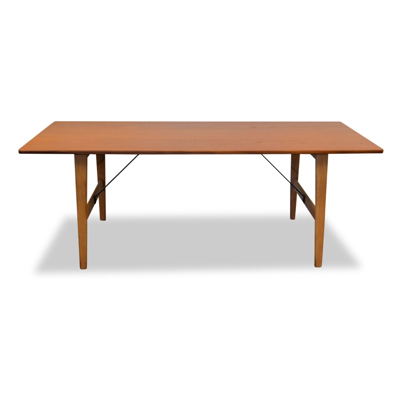 Vintage dining table in teak by Børge Mogensen