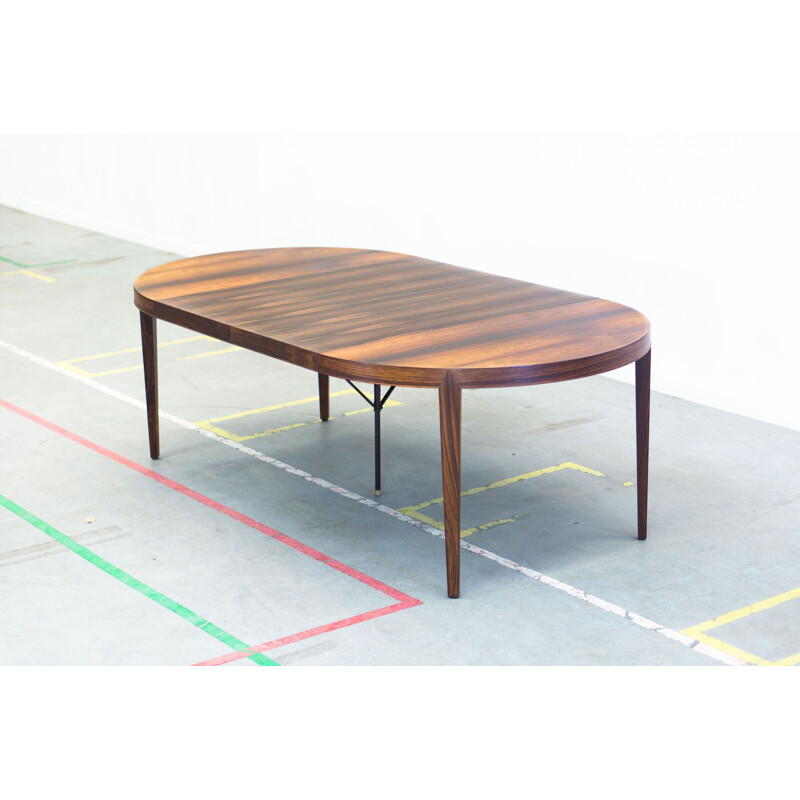 Vintage extendable dining table in rosewood by Severin Hansen Jr for Haslev Møbelsnedkeri 