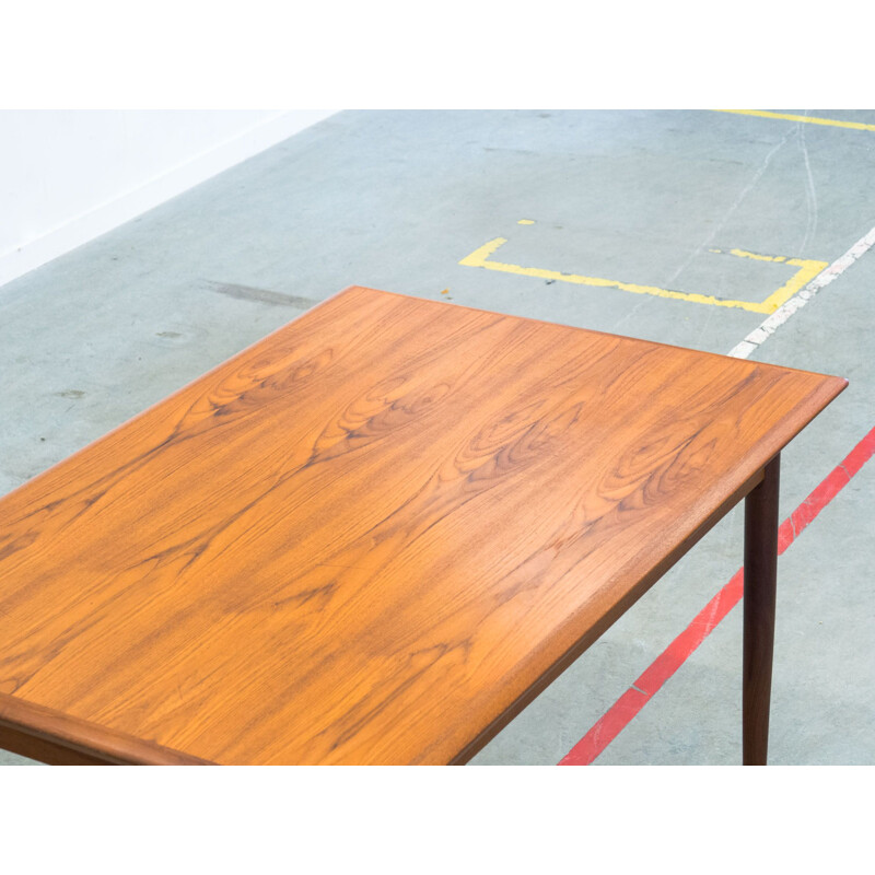 Vintage extendable dining table in teak 