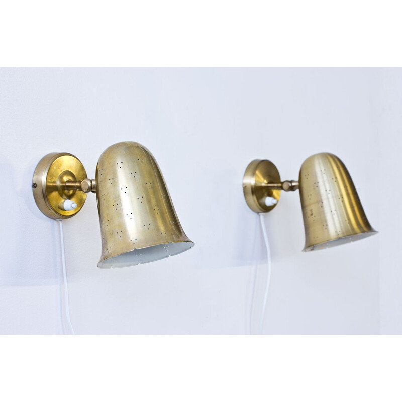 Set of 2 vintage bell shaped wall lamps in brass by Boréns