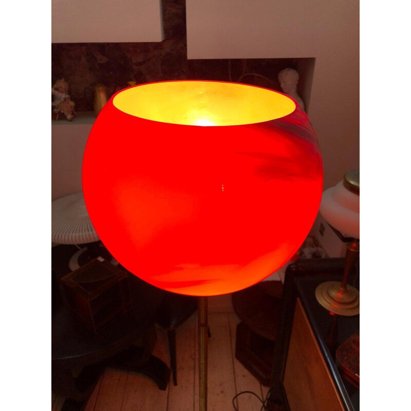 Vintage Italian red floor lamp en laiton