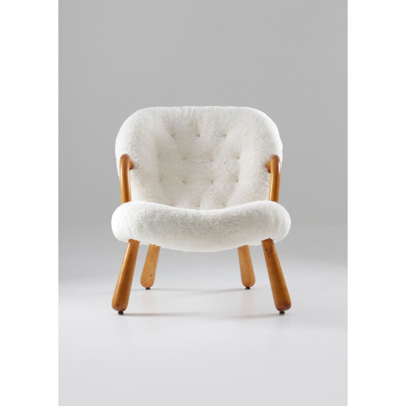 Vintage "Clam" chair by Phillip Arctander