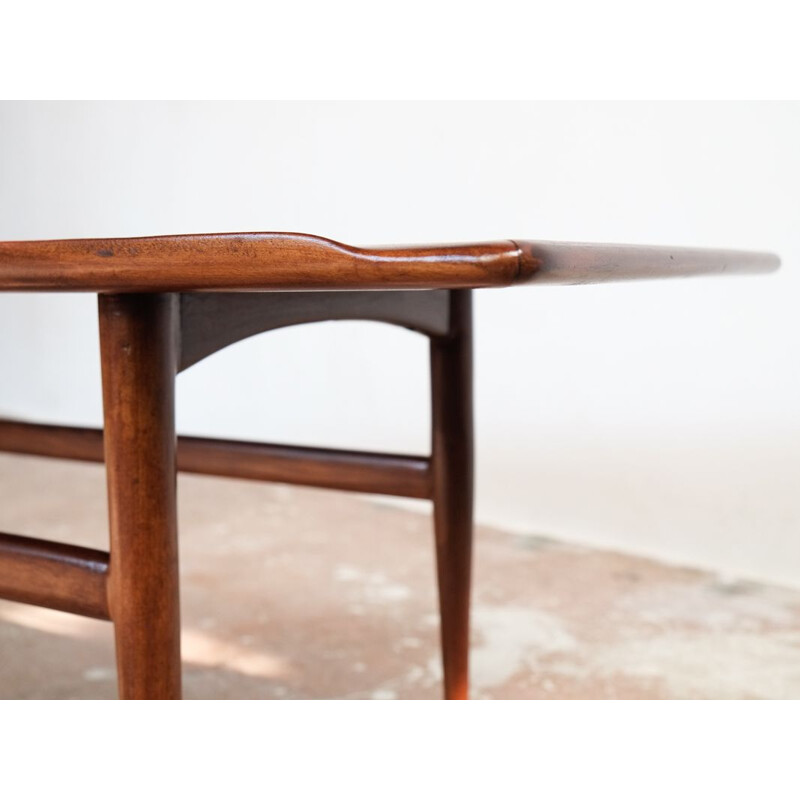 Vintage Danish coffee table in teak with raised edge