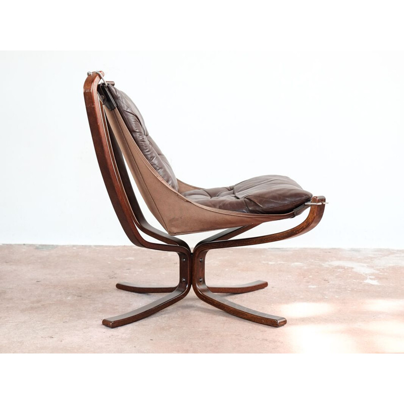 Vintage chair ""Falcon" in brown leather by Sigurd Ressell for Vatne Møbler