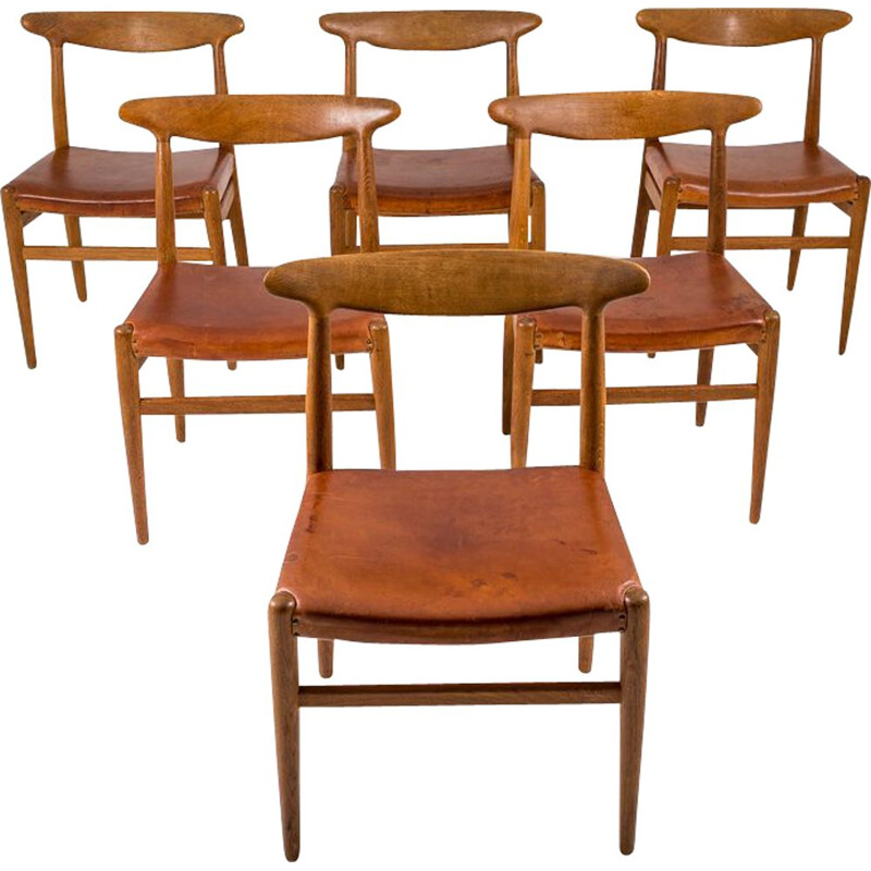 Set of 6 vintage Danish dining chairs "W2" by Hans J. Wegner