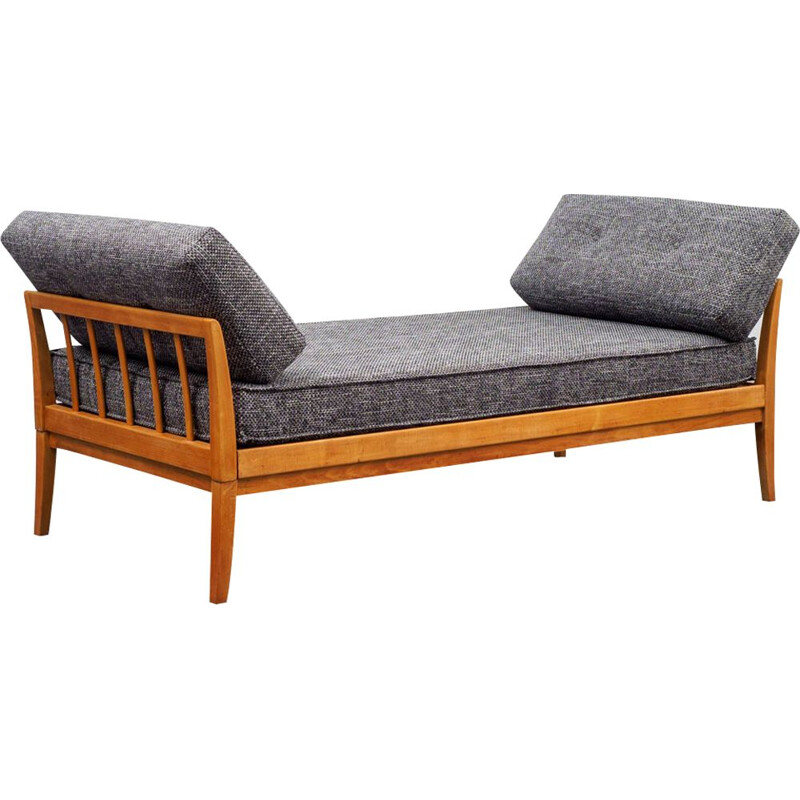 Vintage 3-sofa & daybed in cherrywood