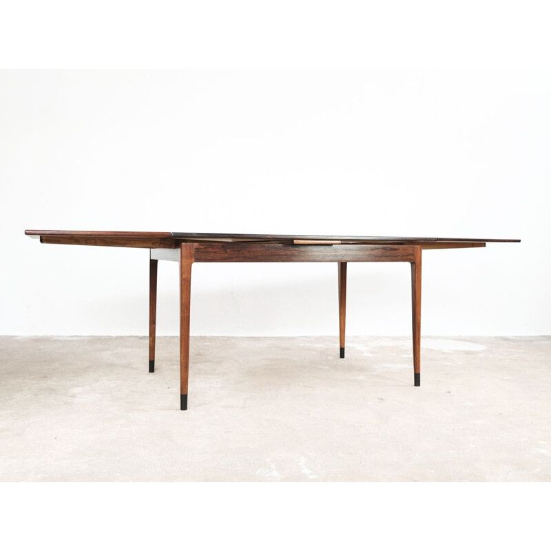 Vintage dining table in rosewood by Møller 