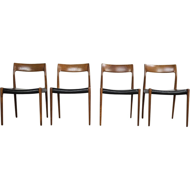 Vintage set of 4 chairs in teak by Møller