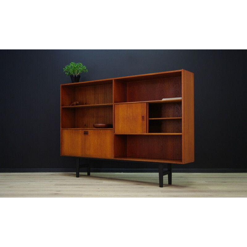 Vintage Danish bookcase in teak