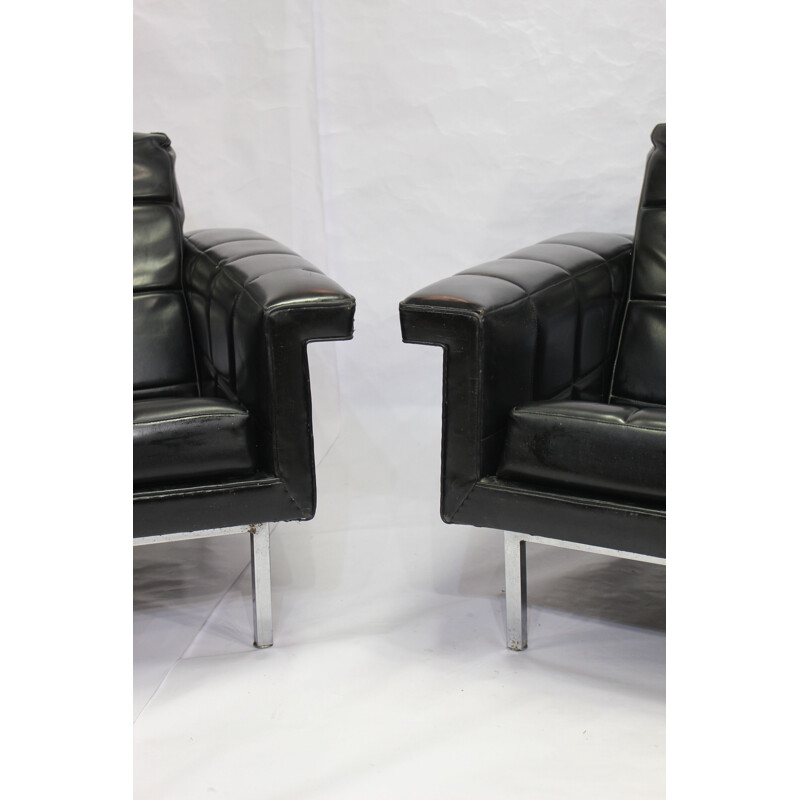 Vintage set of 2 armchairs in leather and chrome metal 