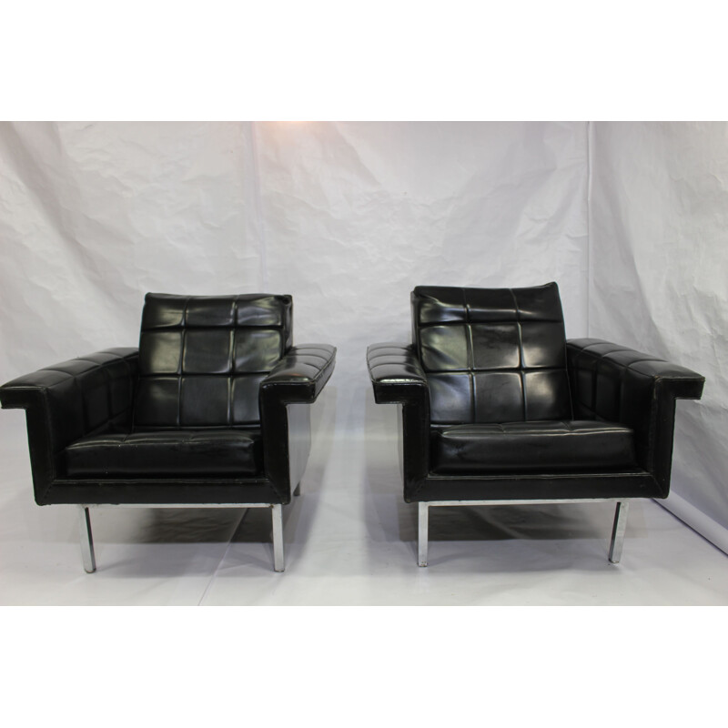 Vintage set of 2 armchairs in leather and chrome metal 