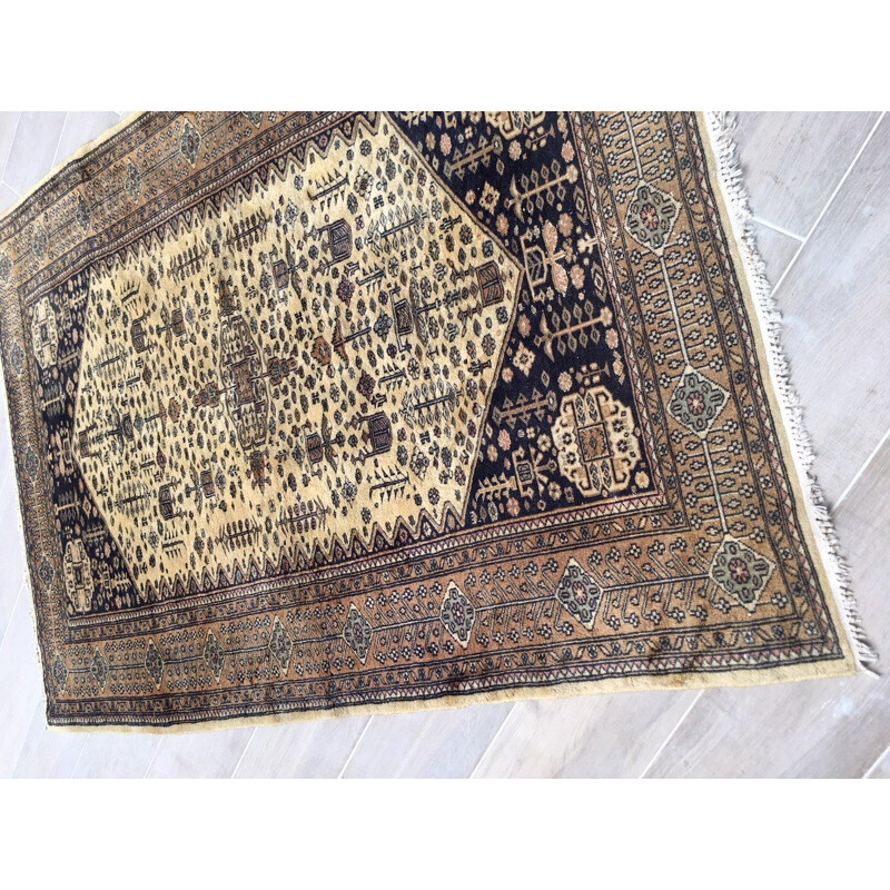 Vintage Persian rug 