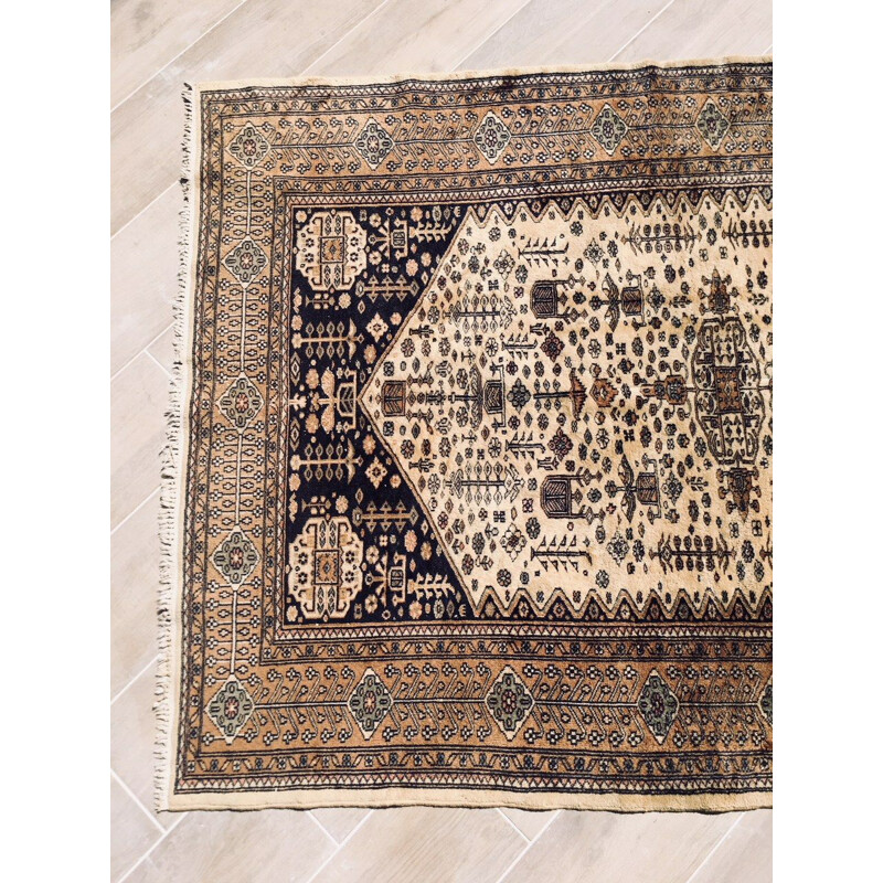 Vintage Persian rug 