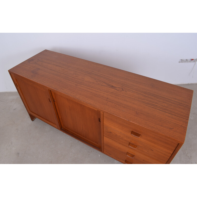 Vintage Danish sideboard in teak