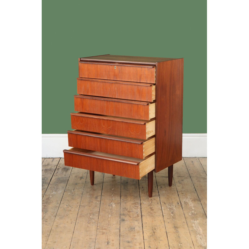 Vintage Danish chest of drawers in teak