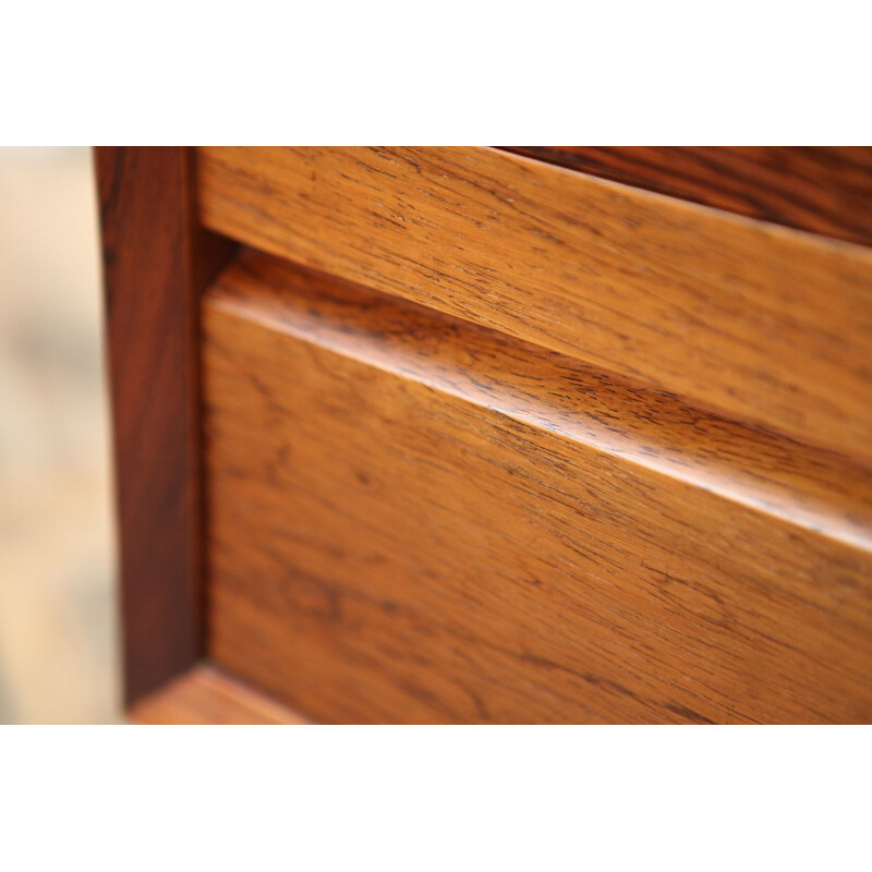 Vintage Danish chest of drawers in rosewood with steel legs