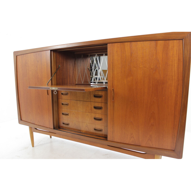 Vintage Scandinavian highboard in teak