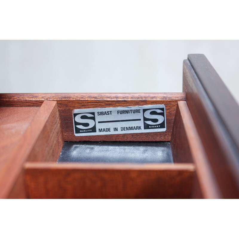 Vintage writing desk in rosewood by Arne Vodder for Sibast