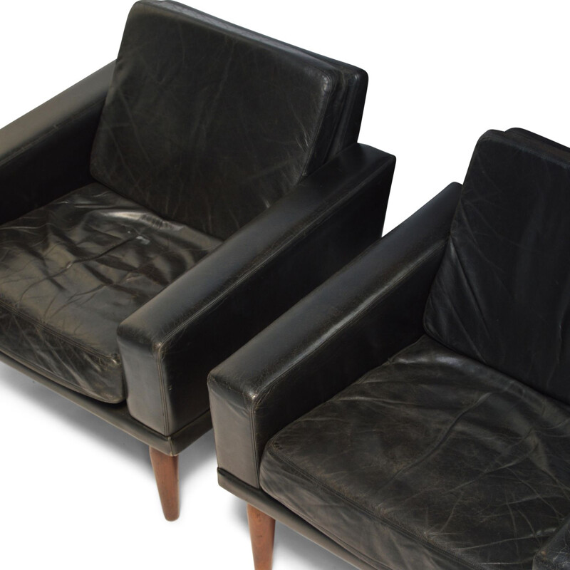 Living room set in black leather and teak by Bovenkamp