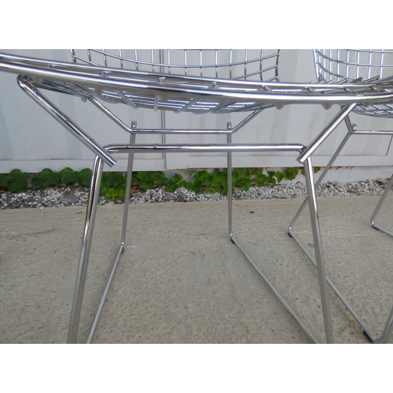 Set of 4 Knoll chromed chairs by Harry Bertoia