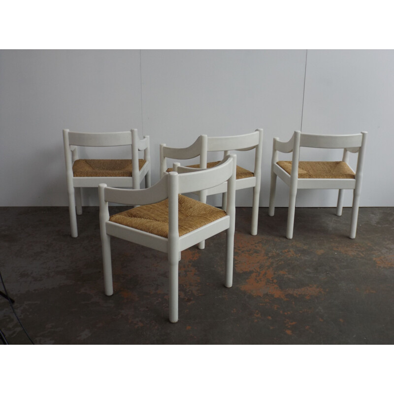 Suite de 4 chaises vintage Carimate par Vico Magistretti