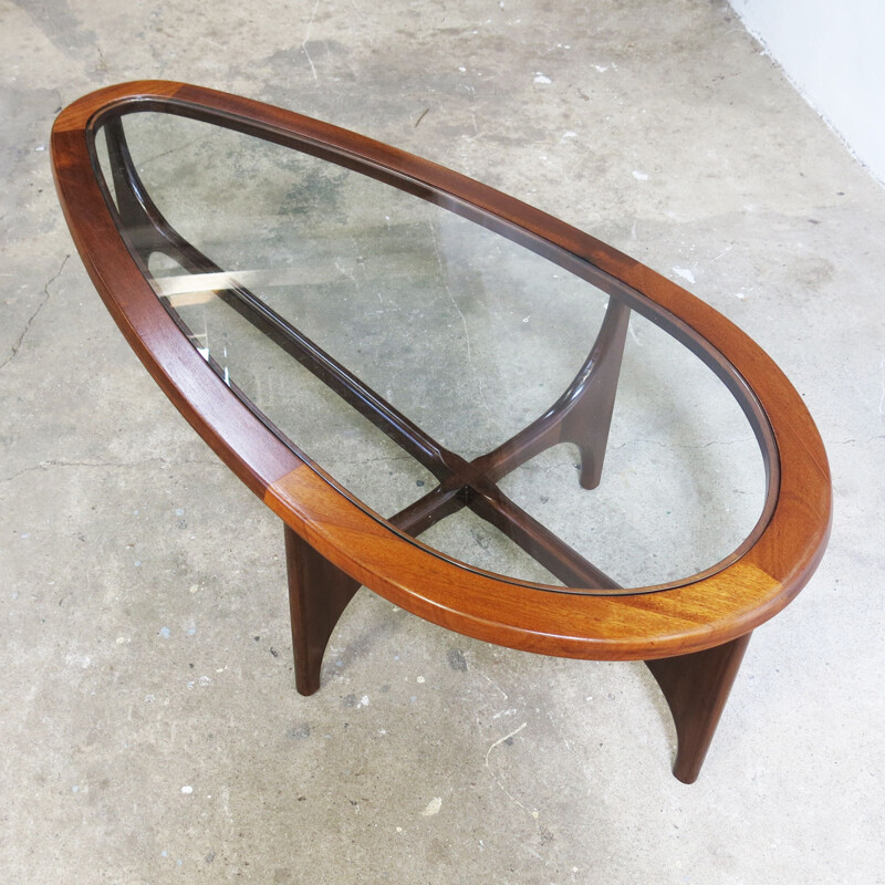 Vintage "Tear-Drop" oval coffee table by Stonehill