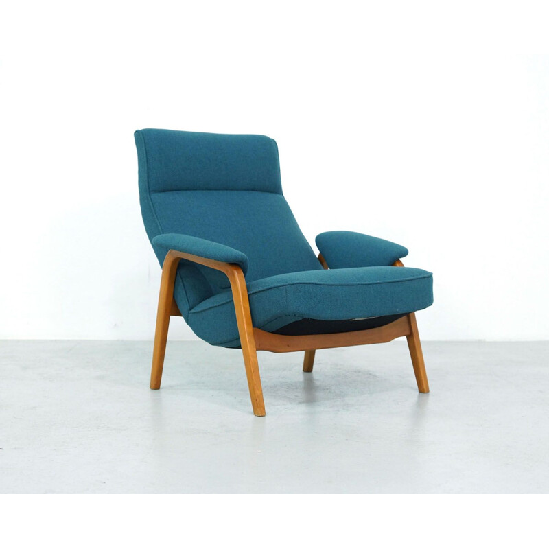 Vintage blue armchair by Theo Ruth for Artifort 