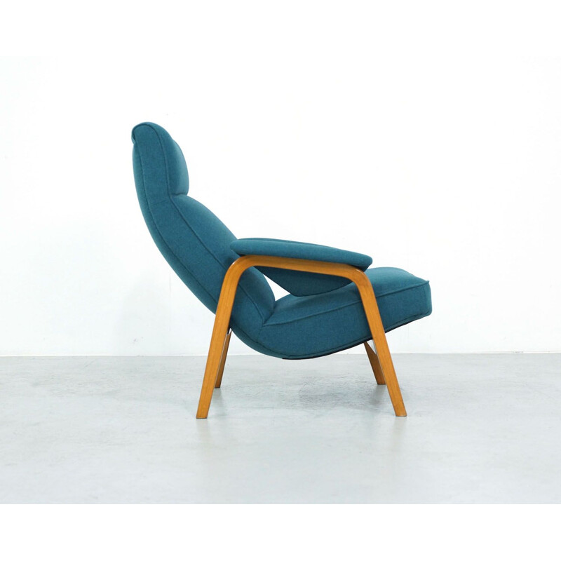 Vintage blue armchair by Theo Ruth for Artifort 