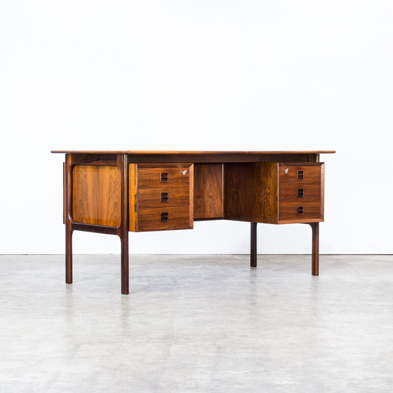 Writing desk in rosewood by Arne Vodder for Sibast 