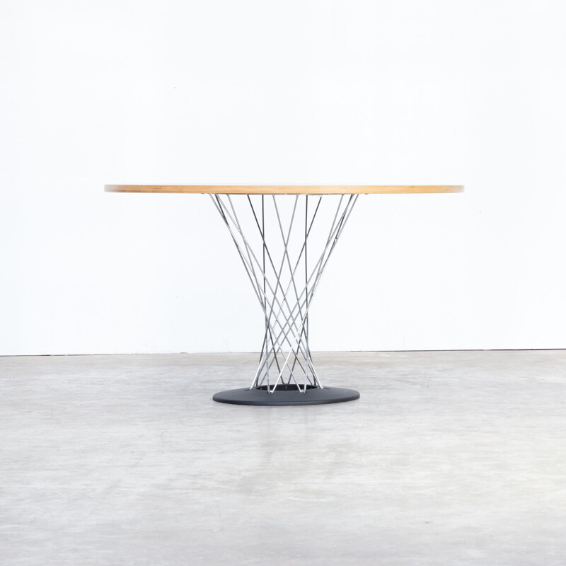 Table "Cyclone" par Isamu Noguchi pour Knoll 